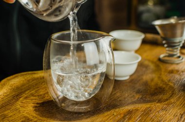 Çin çay töreni ile Anchang. Dinlenme ruhu için