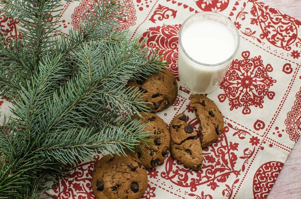 Čerstvě Pečené Cookies Čokoláda Chip Rustikální Dřevěný Stůl Kopírovat Prostor — Stock fotografie