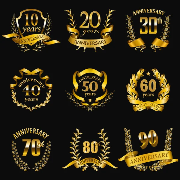 Set de insignias de aniversario de oro — Archivo Imágenes Vectoriales