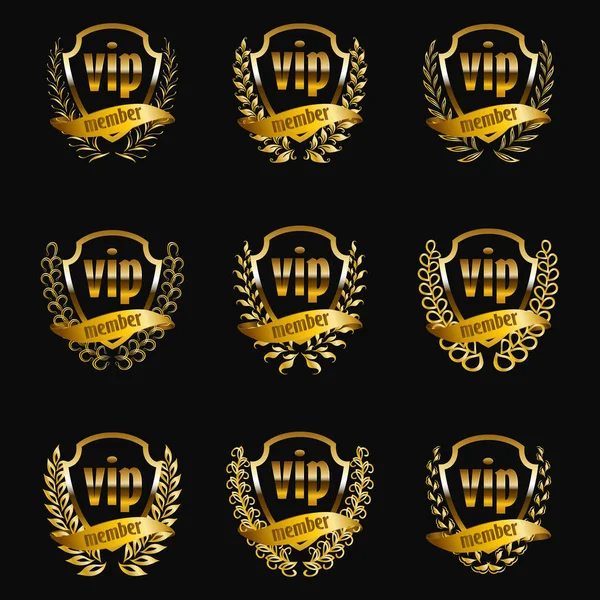 Набор золотых vip монограмм для графического дизайна на черном фоне . — стоковый вектор