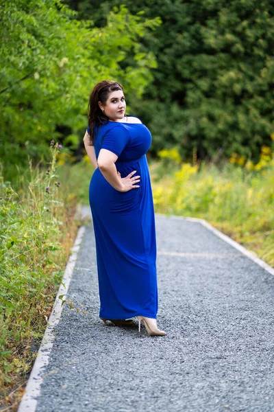 Sexy Size Fashion Model Blue Dress Deep Neckline Outdoors Beautiful — Stock Photo, Image