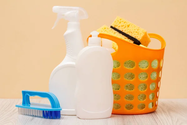 Plastic Bottles Dishwashing Liquid Glass Tile Cleaner Brush Basket Sponges — Stock Photo, Image