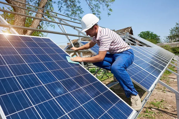 Profile Worker White Helmet Wiping Clean Big Square Shiny Solar — Stock Photo, Image