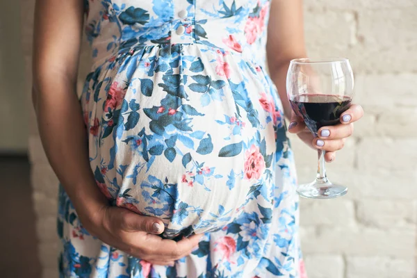 Jövő Anya Átfogó Hasa Közben Várt Baba Káros Alkoholfogyasztás — Stock Fotó