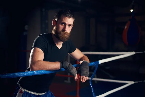 Retrato Jovem Lutador Ringue Clube Desportivo — Fotografia de Stock