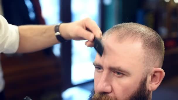 Close Vista Final Processo Estilo Cabelo Barbearia — Vídeo de Stock