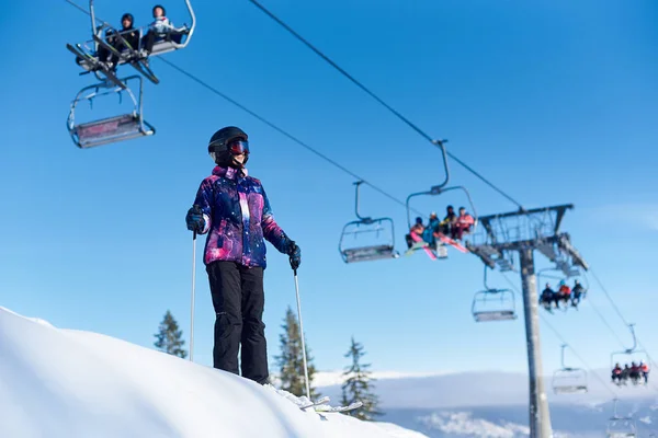 Female Skier Smiling Standing Mountain Slope Ski Lift Hoist — Stock Photo, Image
