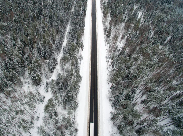 Bosque Invierno Carretera Asfaltada Vista Desde Arriba Foto Fue Tomada — Foto de Stock