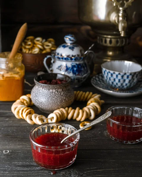 Vintage Stylu Konfiguracji Stołu Dla Tradycyjnej Herbaty Rosyjskiej — Zdjęcie stockowe