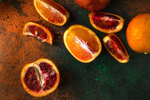 Солодкі Нарізані Апельсини Темному Фоні — стокове фото