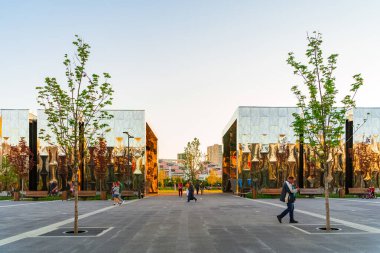 modern şehir mimarisi görünümü 