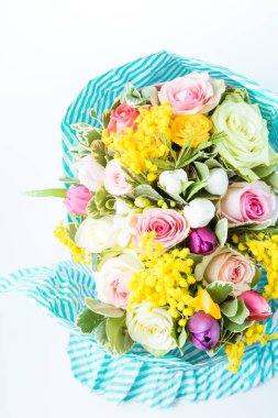 Bir buket taze parlak çiçek, yaklaşın.