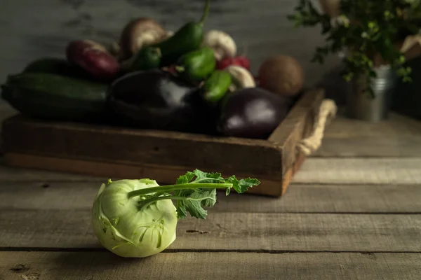 Sayuran Organik Segar Atas Meja Kayu — Stok Foto