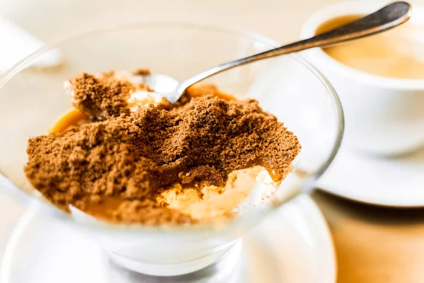 Postre Con Cacao Tazón Cristal —  Fotos de Stock