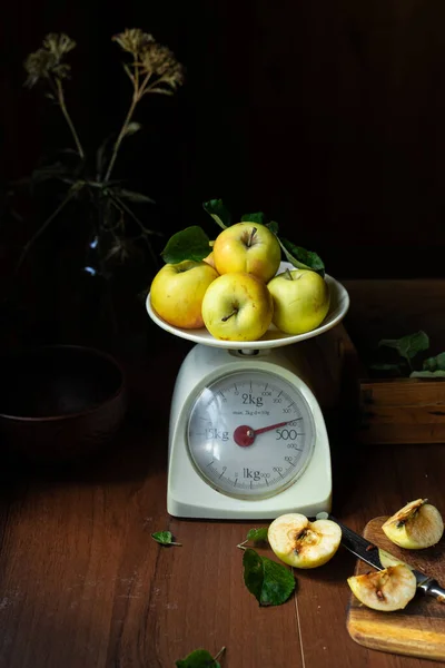 Still Life Yellow Apples Old Fashioned Scales Portrait Orientation Copy — Stock Photo, Image