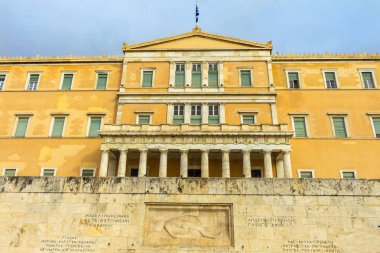 Bilinmeyen asker Syntagma Meydanı Parlamentosu Atina Yunanistan önünde Türbesi.  