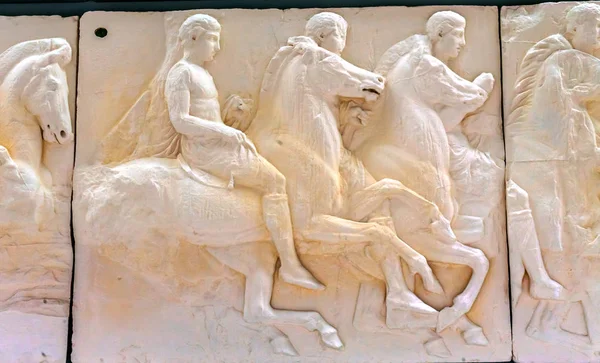 Athens Greece March 2018 Men Horses Panel Parthenon Acropolis Athens — Stock Photo, Image