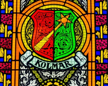 Wittenberg, Almanya - 18 Mart, 2018 Kolmar ceket silah vitray tüm azizler Castle Castle kilise Schlosskirche Lutherstadt Wittenberg Almanya. Nerede Luther 95 Tez 1517 yayınlanmıştır Protestan başlangıç. 