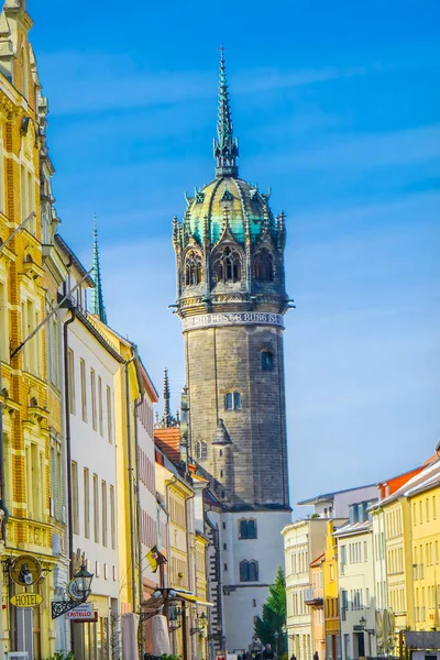 Wittenberg Allemagne Mars 2018 Snow Covered Street Shops Restaurants All — Photo