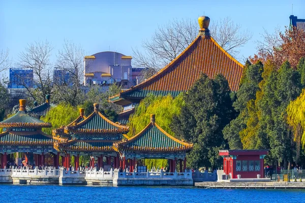Pięć Dragon Pawilony Beihai Lake Park Jade Kwiat Wyspa Pekin — Zdjęcie stockowe
