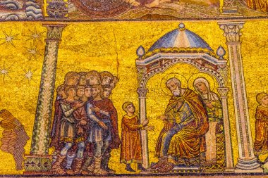 Florence, İtalya - 25 Eylül 2017 İsa Mesih Tapınağı İncil hikayeleri mozaik kubbe Bapistry Saint John Duomo Katedrali kilise Floransa İtalya. Bapistry 1000 1100, mozaik keşiş Jacobus 1200s tarafından oluşturulmuş.