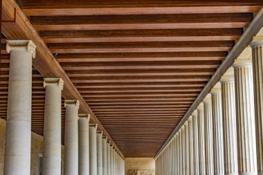 Antik Agora pazar yeri Stoa Attalos Atina Yunanistan. 6. yüzyıl M.ö. Stoa kurulan agora 150 M.ö. yılında 1950'lerin başında yeniden inşa