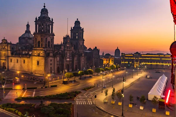 Metropolitní katedrála Sunrise Zocalo Mexiko Mexiko — Stock fotografie