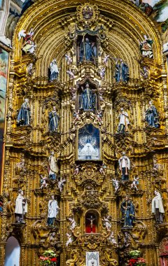 Basilica altar La Ensenaza Kilisesi Mexico City Meksika