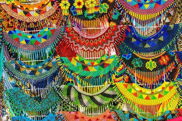 Coloridos Collares Mexicanos de Cuentas Artesanías Oaxaca Juarez México — Foto de Stock