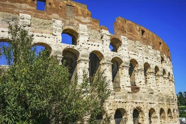 Antika romerska Colosseum Rom Italien — Stockfoto