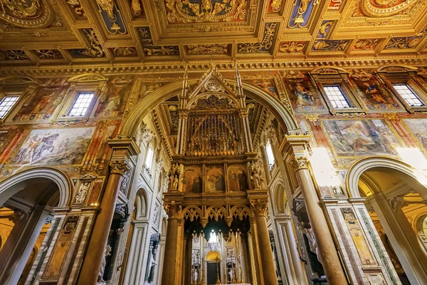 Basílica do Alto Altar Cibório Catedral de São João de Latrão Roma I — Fotografia de Stock