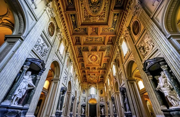 Basilica Nave Statues Saint John Lateran Cathedral Rome Italy — Stock Photo, Image