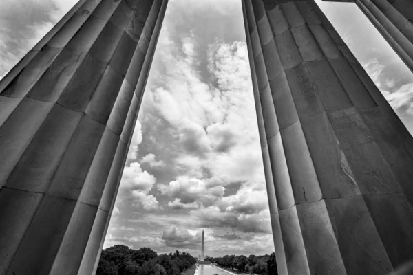 Coloane înalte Washington Monument Capitol Hill Lincoln Memorial Washington DC — Fotografie, imagine de stoc