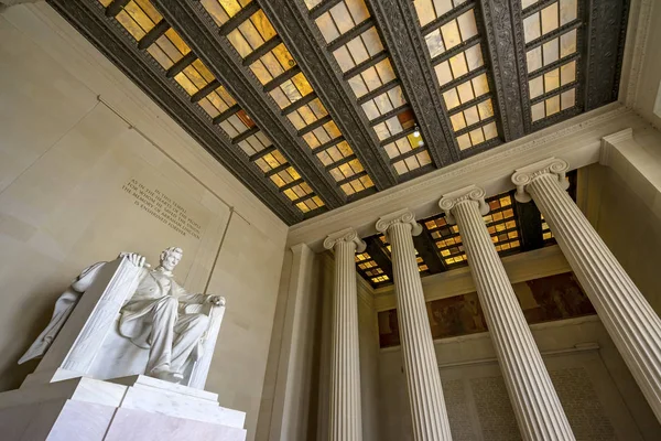 Statua di Abraham Lincoln Memoriale Washington DC — Foto Stock