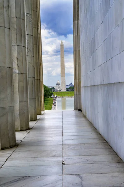 키 큰 열 워싱턴 기념물 국회 의사당 힐 링컨 기념 워싱턴 Dc — 스톡 사진