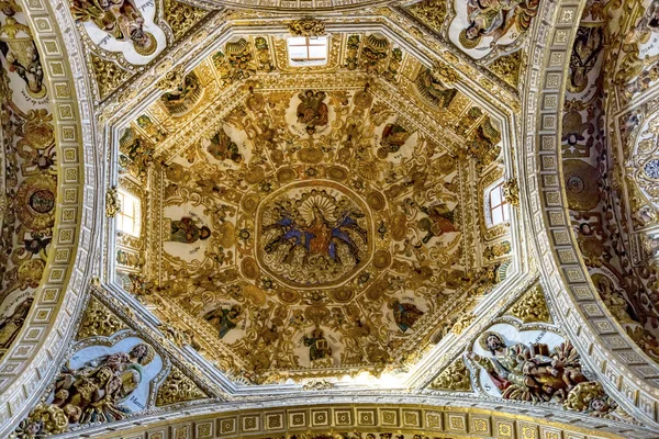 Украшенный Потолочный Дом Санто-Доминго-де-Гузман Церковь Оахака Мексика — стоковое фото