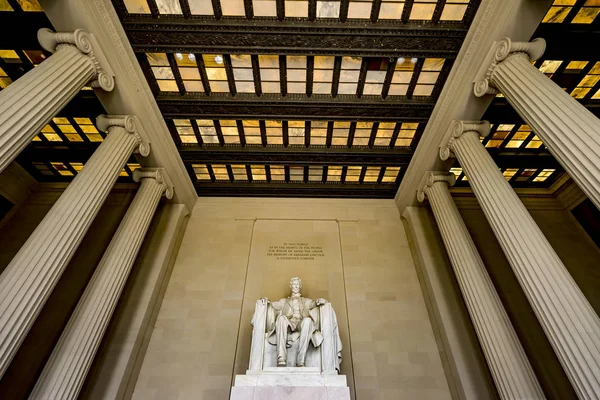 Abraham Lincoln pomnik pomnik Washington DC — Zdjęcie stockowe