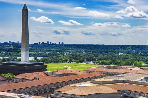 Monumento a Washington EPA Orange Roofs Edifícios governamentais Washington DC — Fotografia de Stock