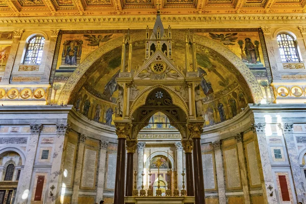 Ciborium tomb päpstliche basilika paul jenseits der mauern rom italien — Stockfoto
