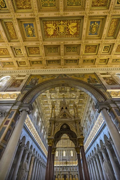 Kaplica grobowa Cyborium Papieska Bazylika Pawła poza murami Rzym Włochy — Zdjęcie stockowe