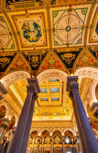 Colonne d'archi Biblioteca a soffitto del Congresso Washington DC — Foto Stock