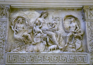 Toprak Ana Heykel Ara Pacis Sunak Barış İmparatoru Augustus Rome İtalya