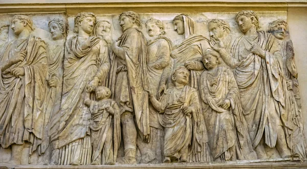 Ara Pacis Altar Peace Emperor Augustus Family Rome Italy — Stock Photo, Image