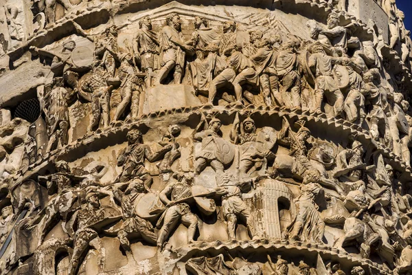 Ancient Marcus Aurelius  Column Roman Soldiers Details Rome Italy — Stock Photo, Image