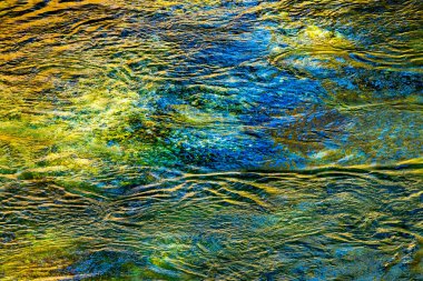 Sarı Yeşil Mavi South Fork Snoqualme Nehri Soyut Snoqualme Vadisi Yolu Kuzey Virajı Washingto