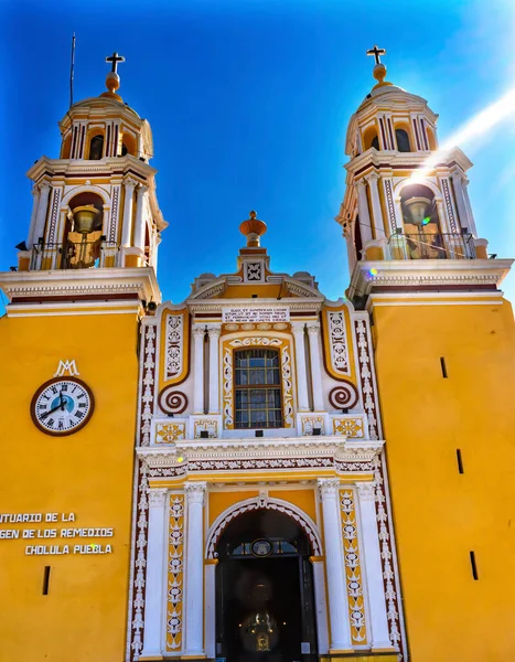 Colorful Yellow Facade Front Door Iglesia Nuestra Senora Los Remedios — Stock Photo, Image