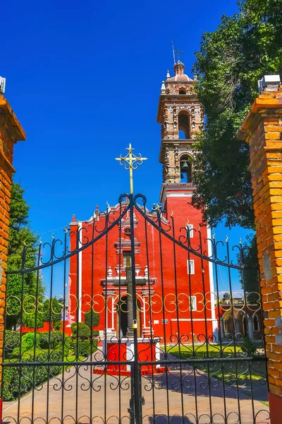 Colorida Iglesia San Pedro Cholula Puebla México — Foto de Stock