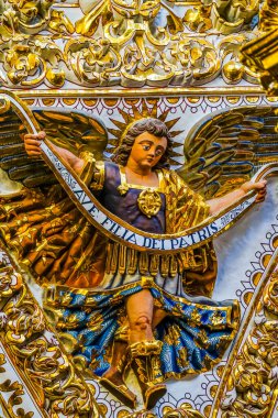 Puebla, Meksika - 5 Ocak 2019 Angel Santa Domingo Kilisesi Tespih Puebla Meksika Kilisesi. 1600 'lerde inşa edilmiş.