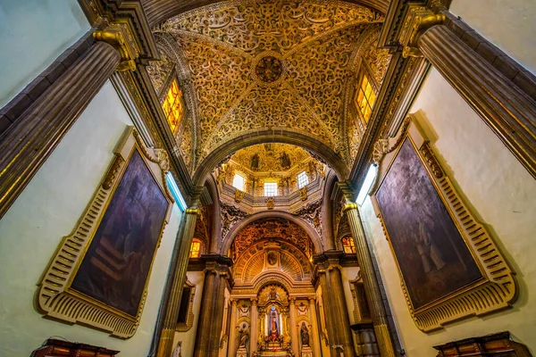 Puebla Mexiko Januari 2019 Basilica Altar Yellow Church San Cristobal — Stockfoto