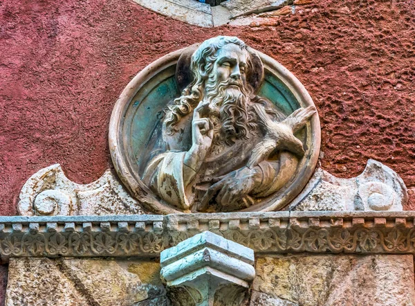 キリストの聖霊街の装飾ヴェネツィアイタリア — ストック写真